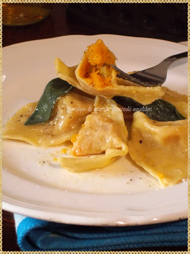 Cappellacci di zucca, aperti