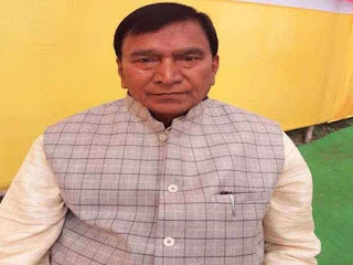 शिक्षकों के मानदेय में सम्मानजनक बढ़ोतरी करेगी सरकार, सदन में बोले शिक्षामंत्री-अड़ियल रवैया छोड़ काम पर लौटें हड़ताली शिक्षक शिक्षकों के मानदेय में सम्मानजनक बढ़ोतरी करेगी सरकार, सदन में बोले शिक्षामंत्री-अड़ियल रवैया छोड़ काम पर लौटें हड़ताली शिक्षक