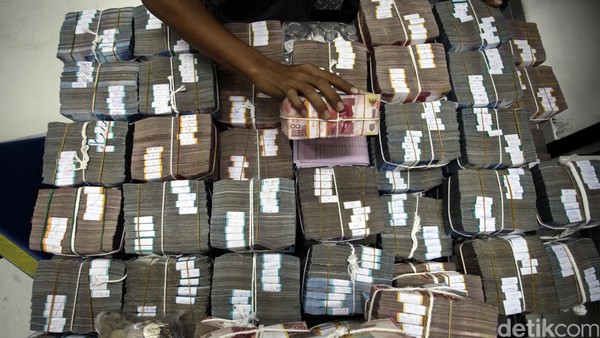 Jadi Daya Tarik, Segini Keuntungan Bunga Bersih Bank RI Jadi Daya Tarik, Segini Keuntungan Bunga Bersih Bank RI