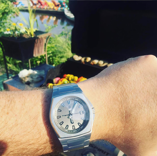 Seals Watch Company Model A