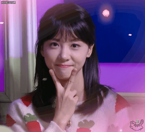 美친자들 중 가장 예쁘다는 김 민아가리.