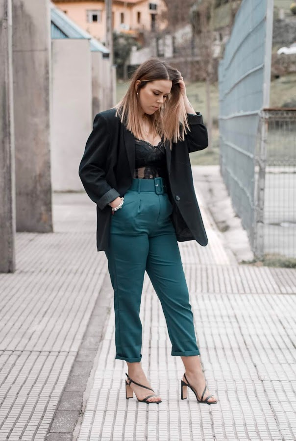 Outfit con body lencero
