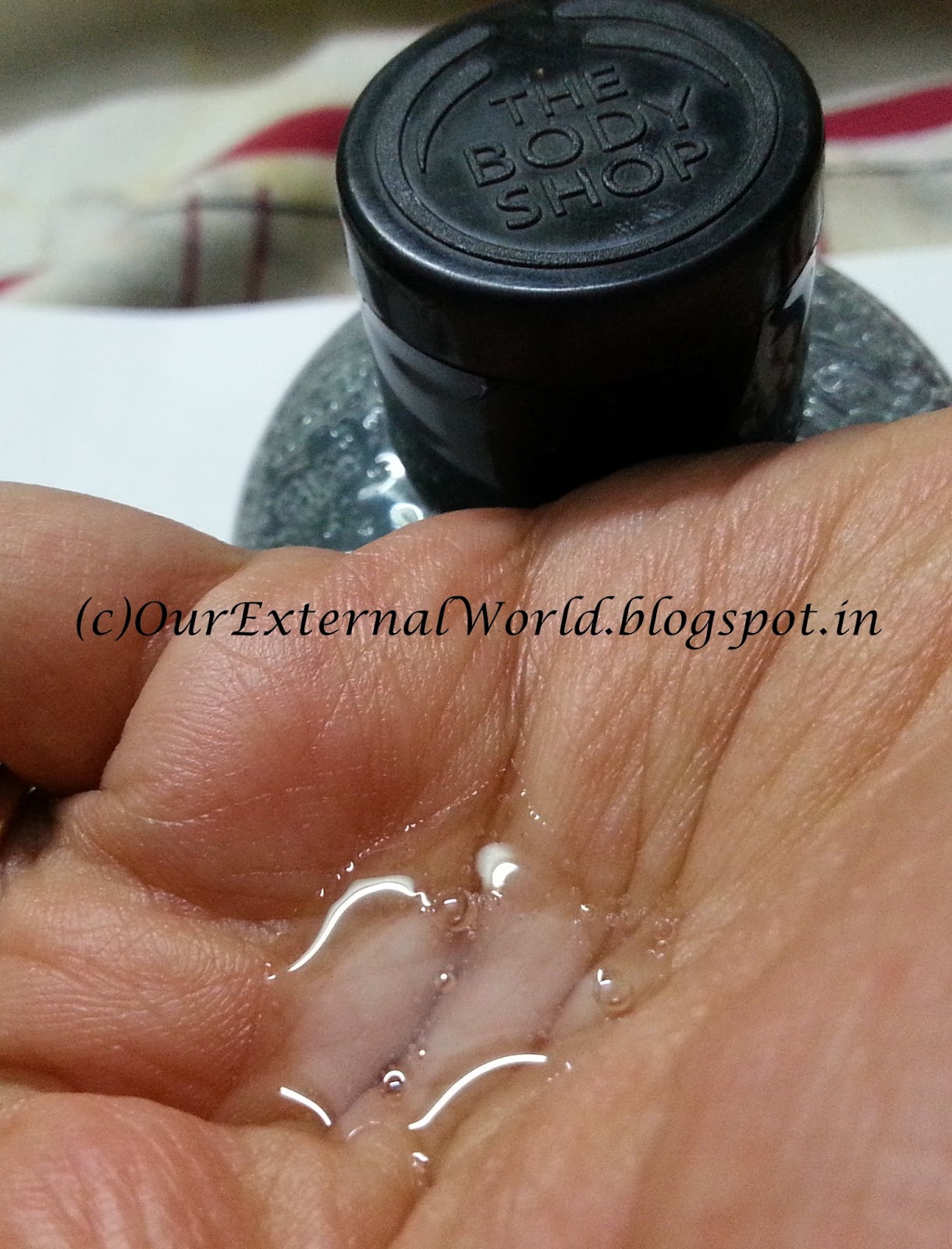 The Body Shop Dewberry Bath & Shower Gel