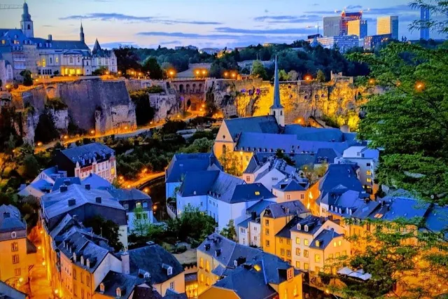 Things to do in Luxembourg City: admire the lights after dark