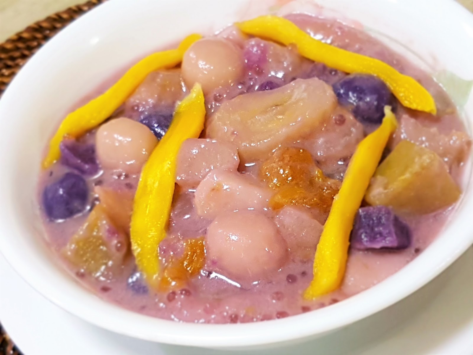 Ginataang Bilo-Bilo: Filipino Coconut Tapioca Pudding - Kitchen