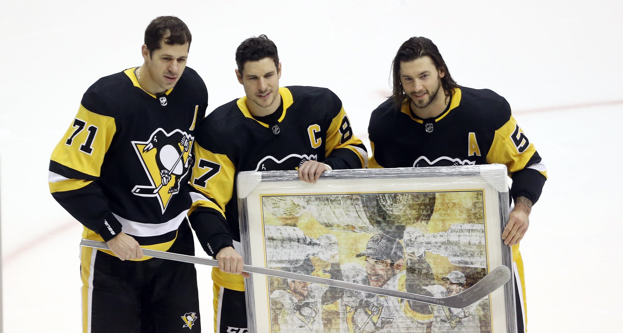 Penguins GM Discusses Potential of Trading Crosby, Malkin or Letang