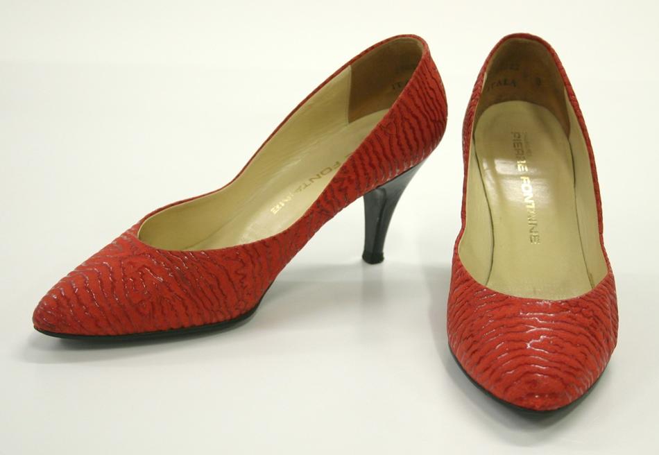 Erequo Australian Girls Shoes collection