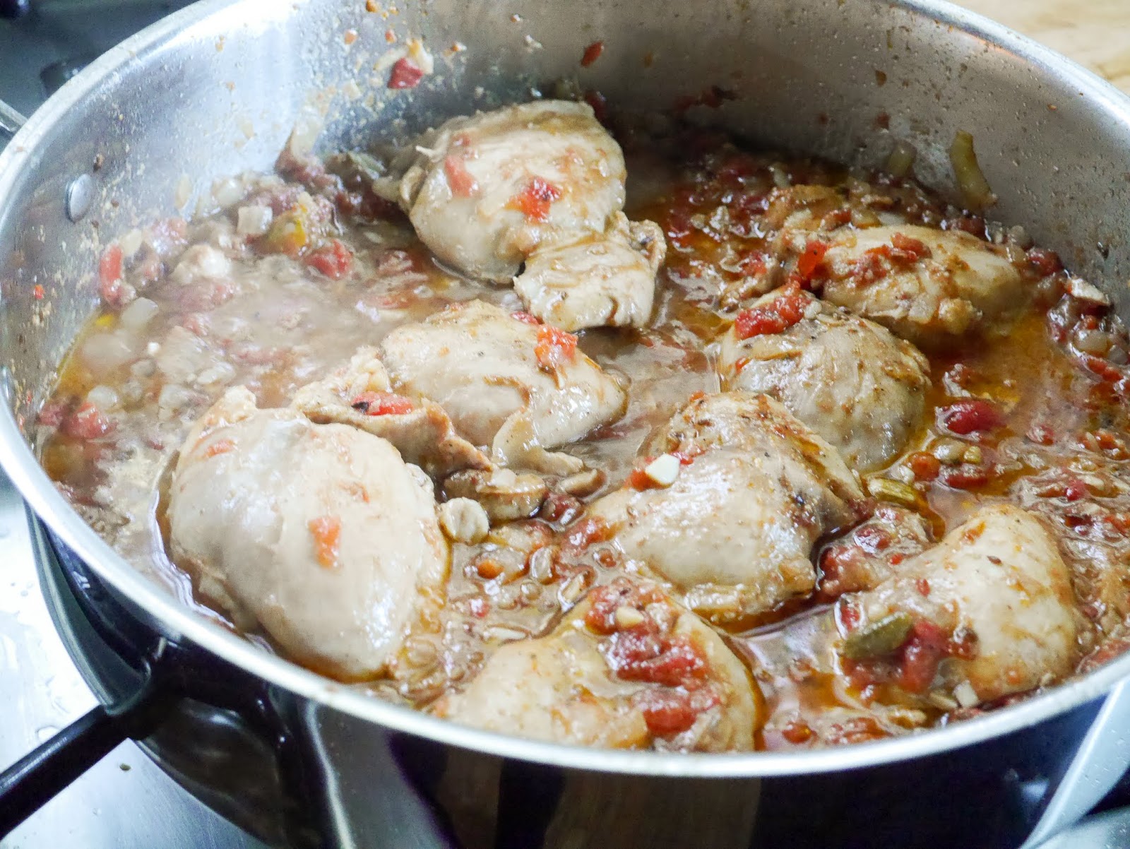 FEAST EVERYDAY Chicken with Tomatoes and Garam Masala
