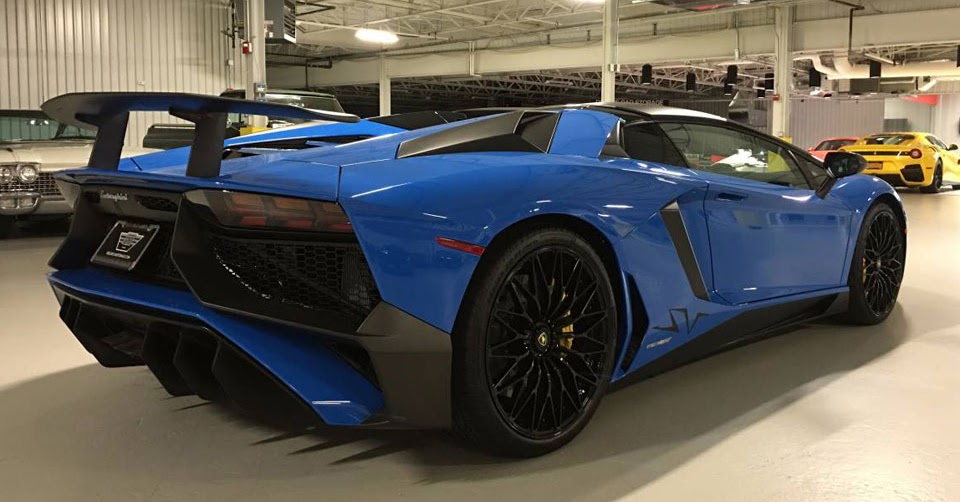 Glistening Lamborghini Aventador SV Roadster Pops Up On ...