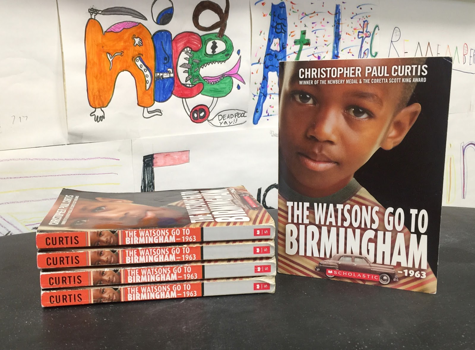 After some intense guided reading, I transition to a week for Book Club. I try to make it special and low pressure for my students. The books I have available for my kids cover not only a large variety of topics, but cover a wide range of reading levels. By including such a range of topics, the students can really relax and find something that they would truly enjoy reading and sharing about. Be sure to grab the FREEBIE reading schedule, and my book club reading logs from Tpt. {FREE, printable, reading, upper elementary}