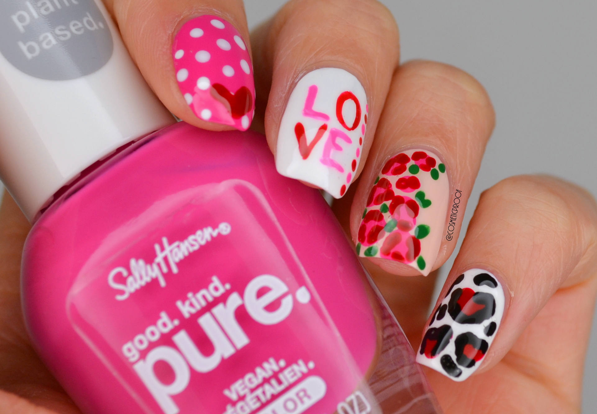 Valentine's Day Nail Art: Queen of Hearts - wide 4
