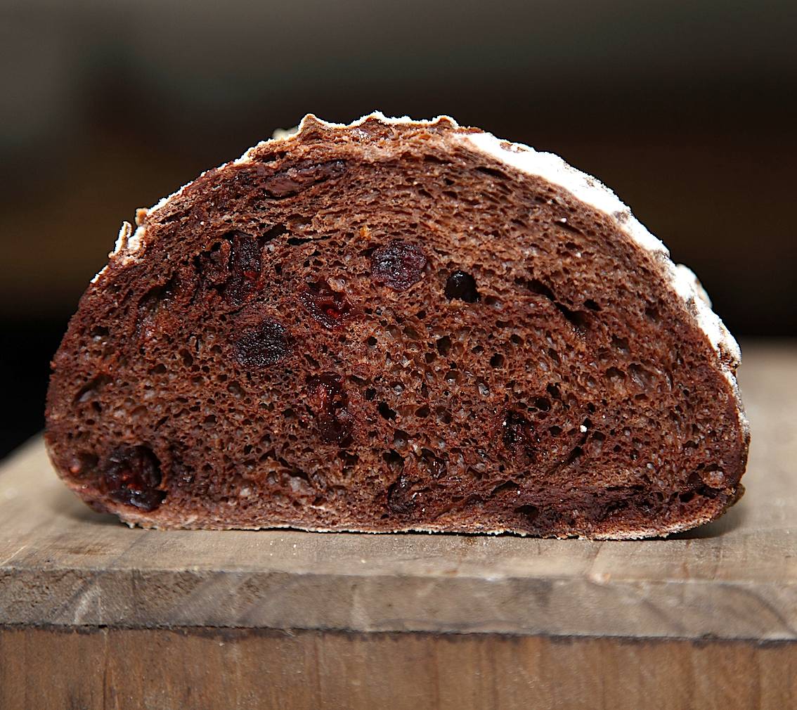 bernd&amp;#39;s bakery: Schokoladen-Cranberry-Brot / Chocolate-Cranberry-Sourdough