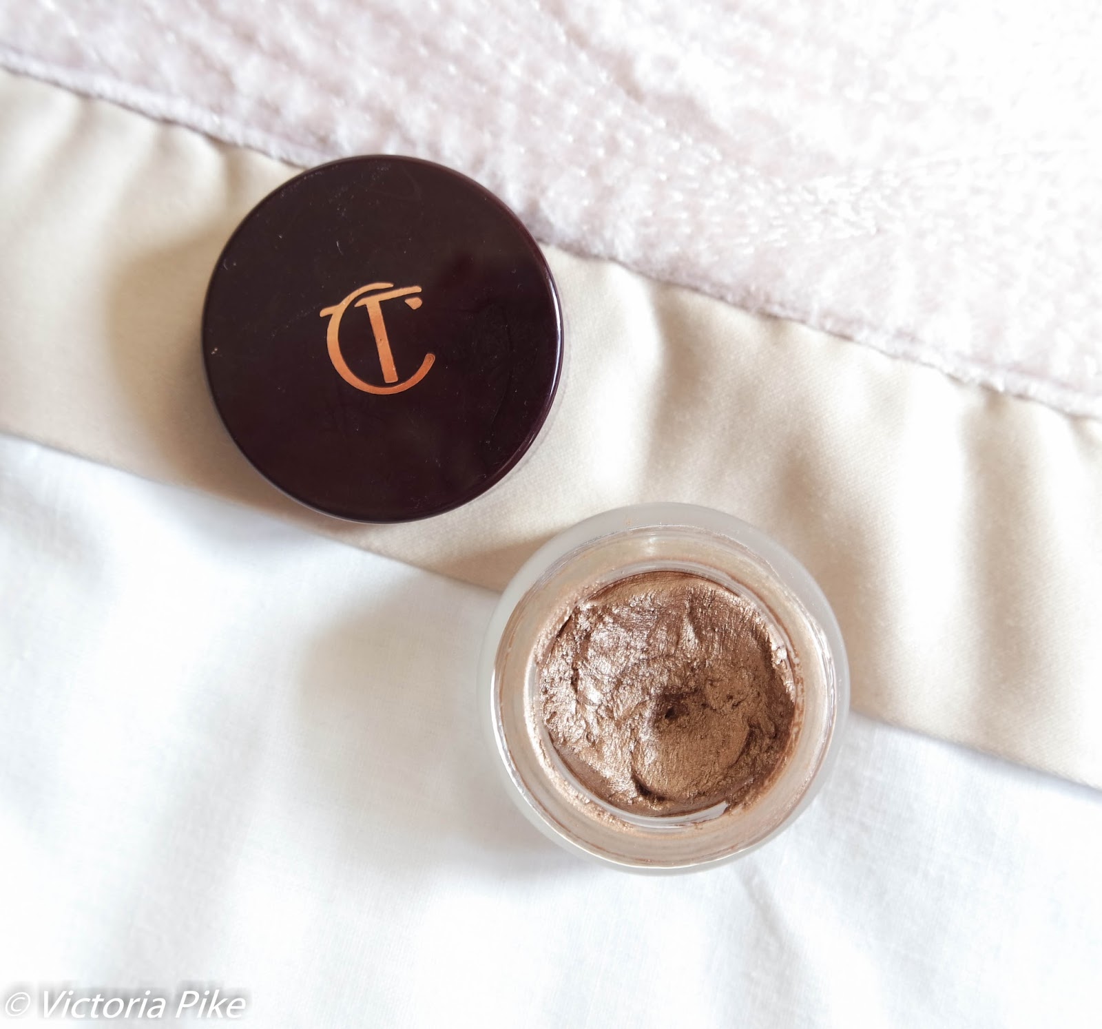 Rambles from my makeup box.: Charlotte Tilbury - Eyes To Mesmerise in ...