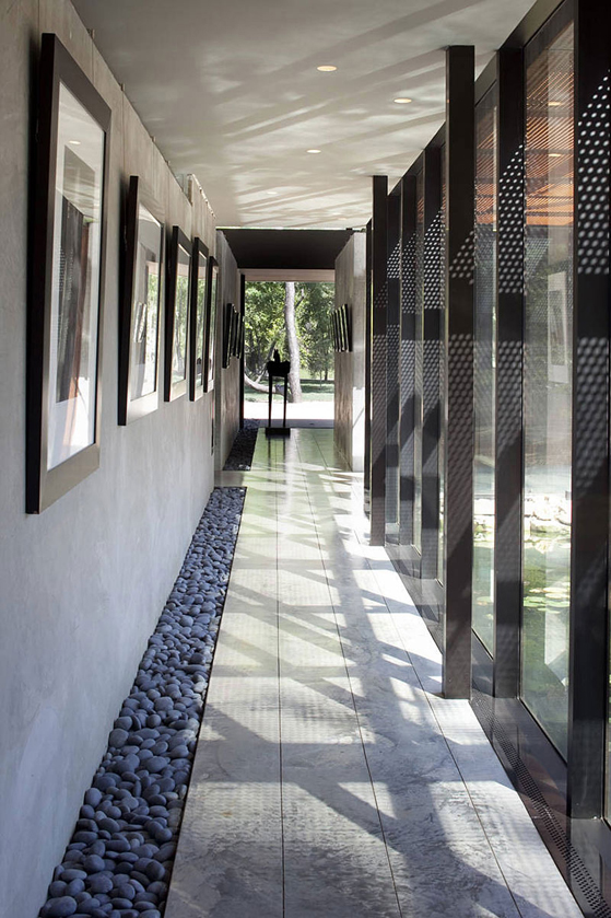 Casas Minimalistas y Modernas: Pasillos y Corredores Vanguardistas