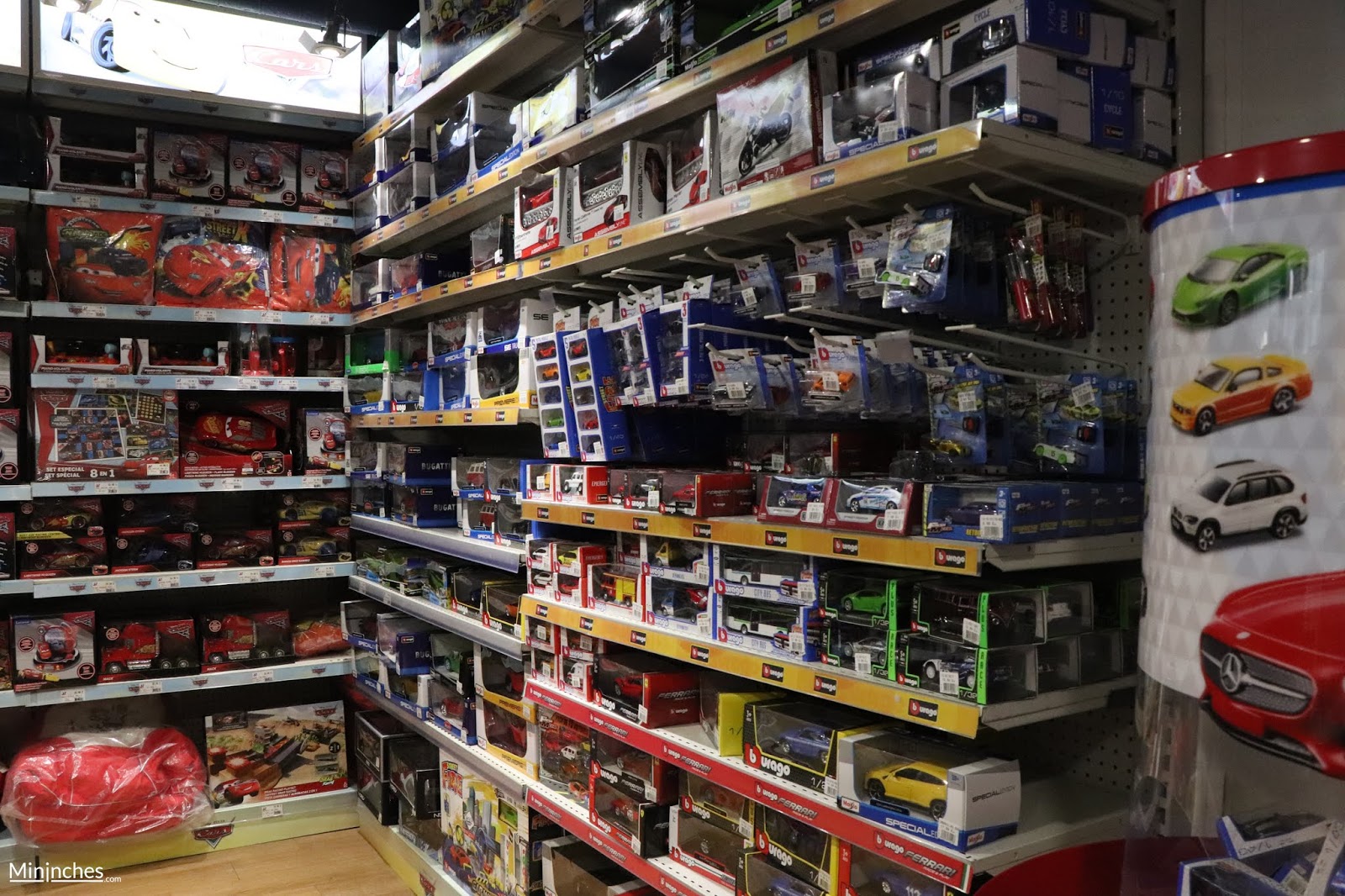 Une visite au Village Jou?�Club Paris - Mininches