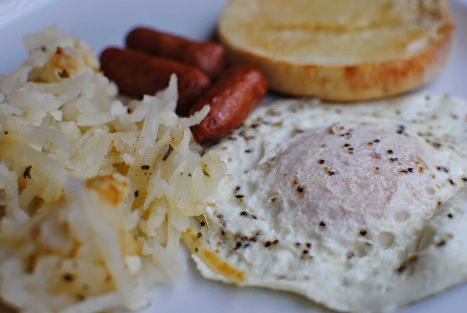 Crane Family Recipes: Egg, sausage & hash brown classic breakfast