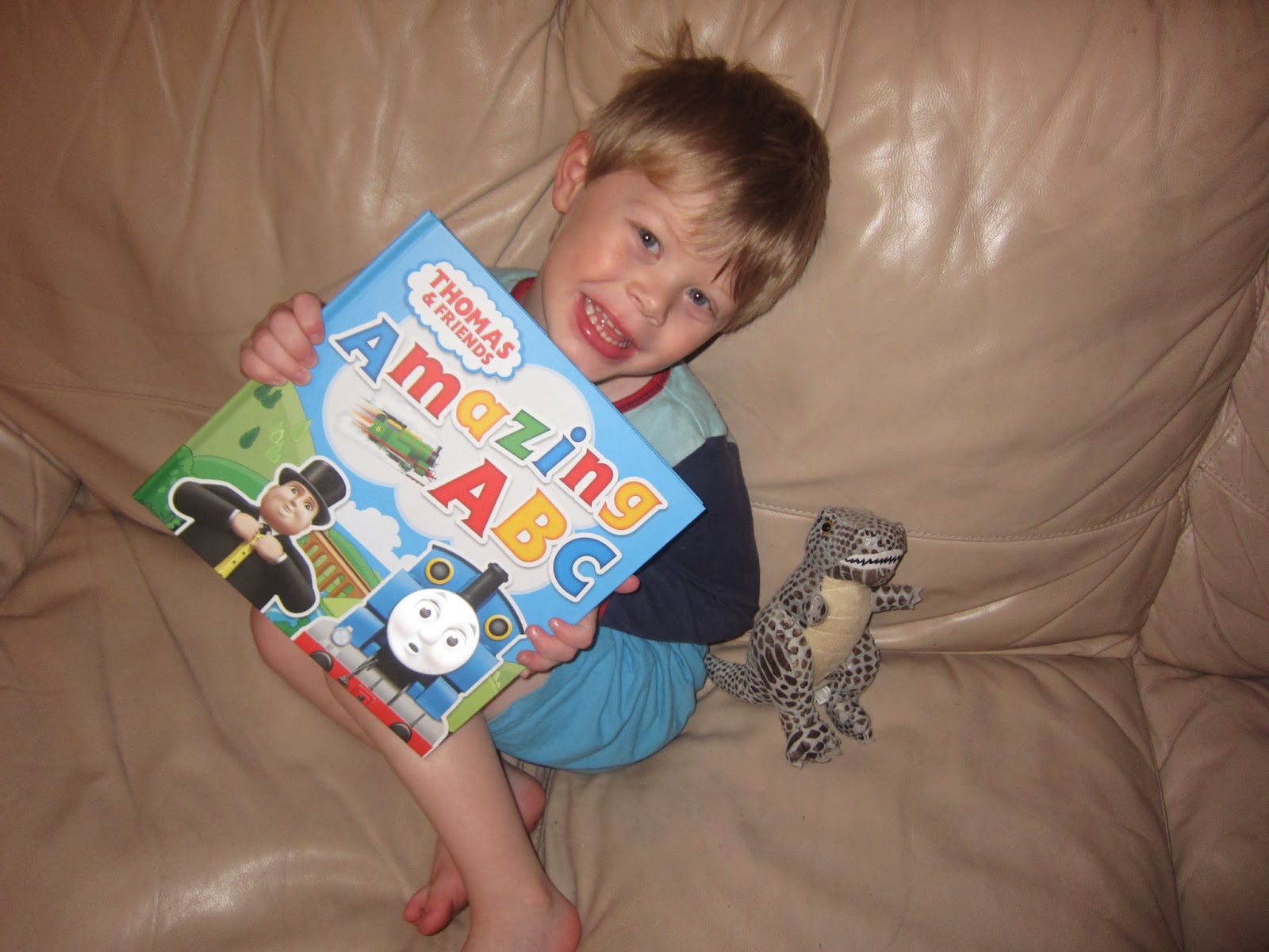 Jelly Rose: Thomas & Friends Amazing ABC Book REVIEW