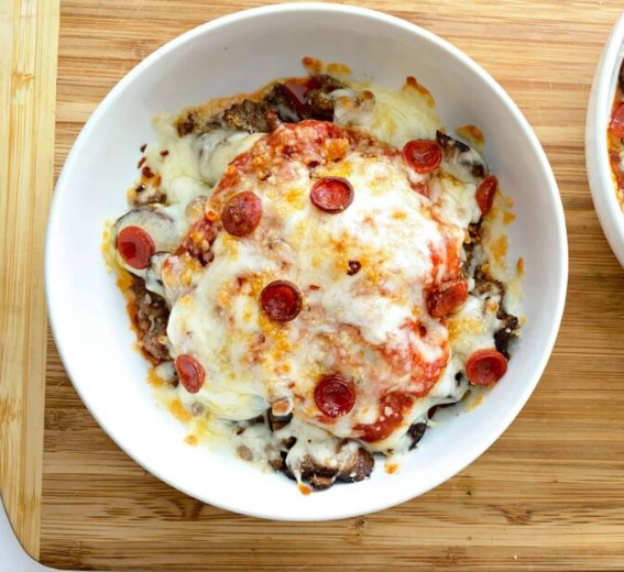 Keto Pizza In A Bowl #lowcarb #dinner