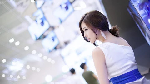 Kim Ha Yul – World IT Show 2012