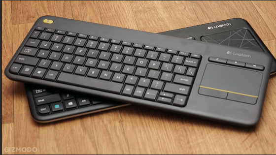 Tombol pada keyboard yang kegunaannya untuk mengubah semua huruf