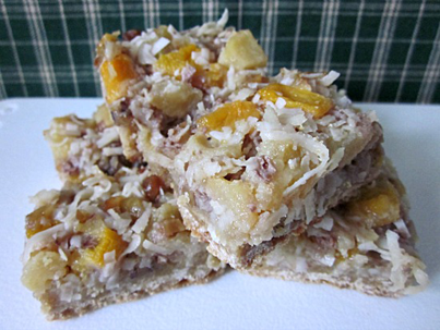 Morsels of Life - Peachy Pear Dream Bars - Peaches, pears, coconut, and nuts atop a shortbread crust. Transport yourself to the midst of summer anytime by eating these cookies/dessert bars!
