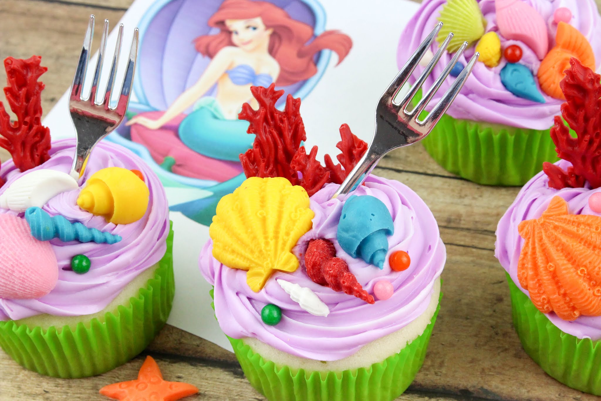 Disney themed cupcakes by K Noelle Cakes