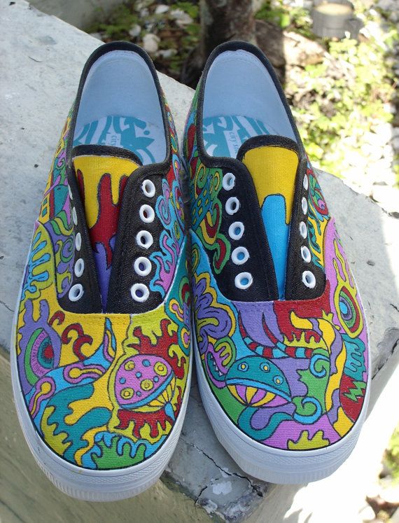 The Art and Hobby Blog: Painting Shoes