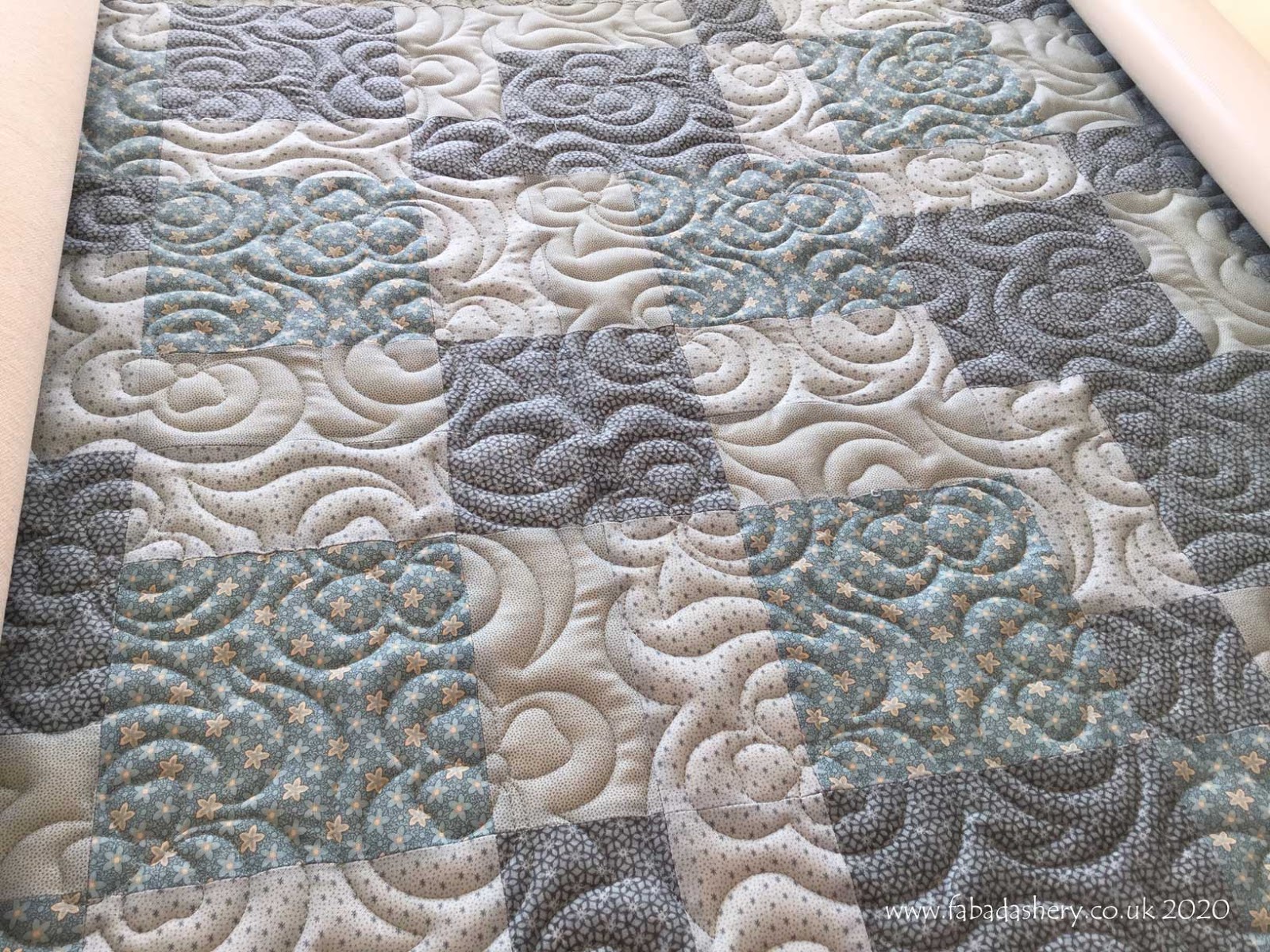 Fabadashery Longarm Quilting Disappearing Nine Patch featuring Clover quilting pattern