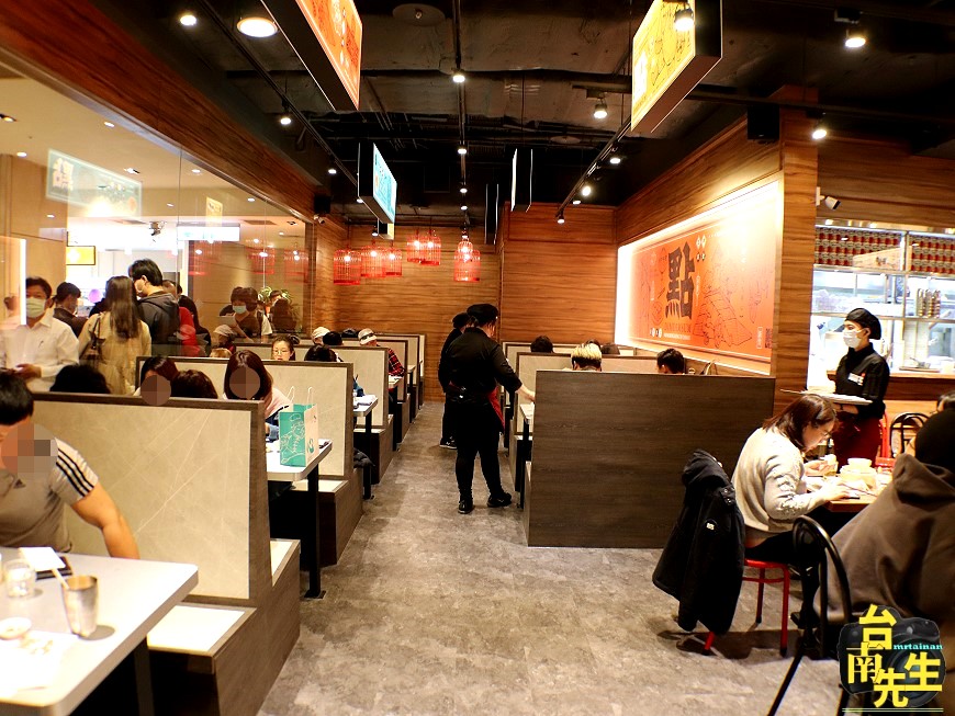 台南港式點心/南台灣第一家門市/七道獨家新菜搶先開賣/剛開店就排隊不到一小時客滿/香港專業料理團隊/嚴選食材原汁原味/試營運期間享優惠