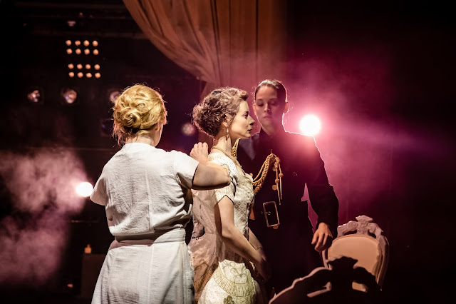 The Audience - Faye Castelow (Queen), Sharon Singh (Equerry). Lizzie Hopley (Bobo)