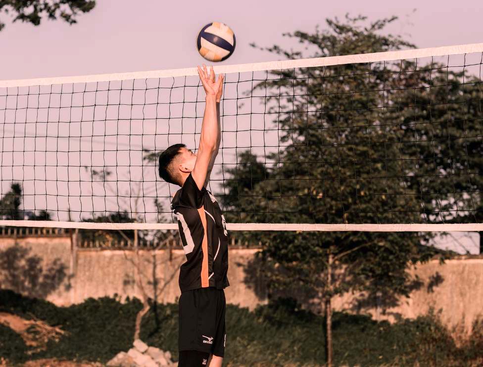 Basics And Skills For Volleyball Players aljesr