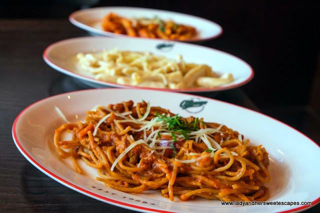 plats de pâtes au brunch du vendredi O'Learys Dubaï