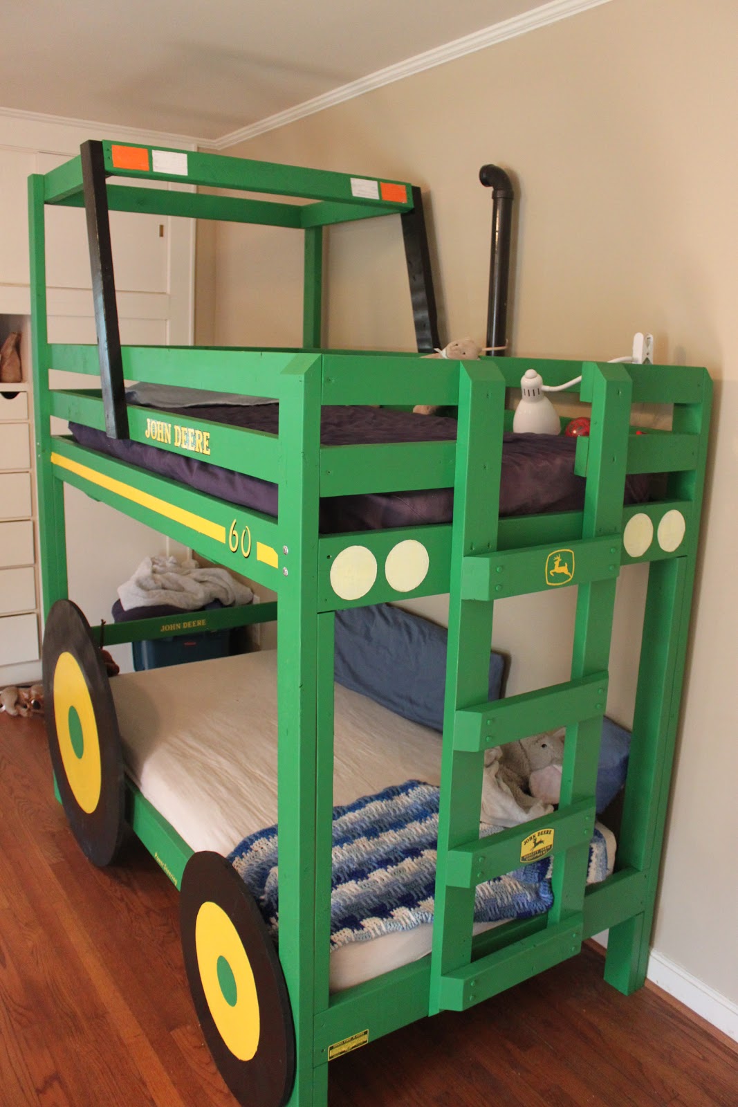 tractor beds for toddlers