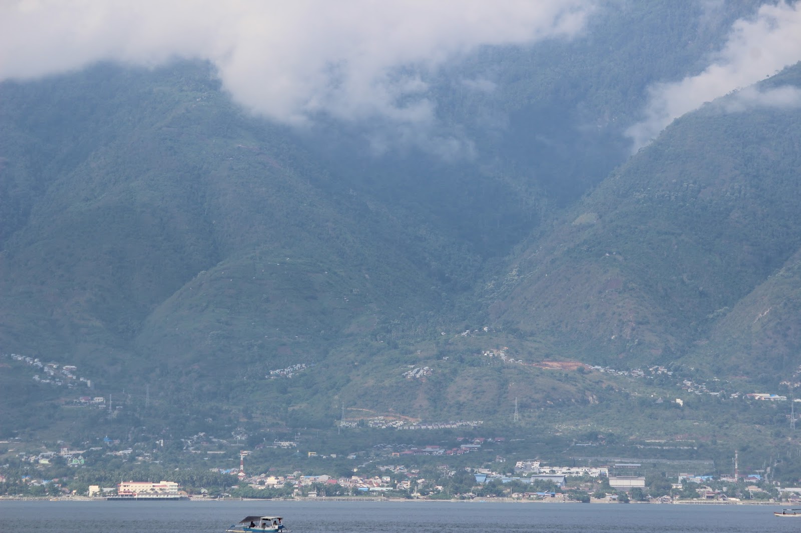 CATATAN SINGKAT DI KOTA PALU, SULAWESI TENGAH - abdnaddin