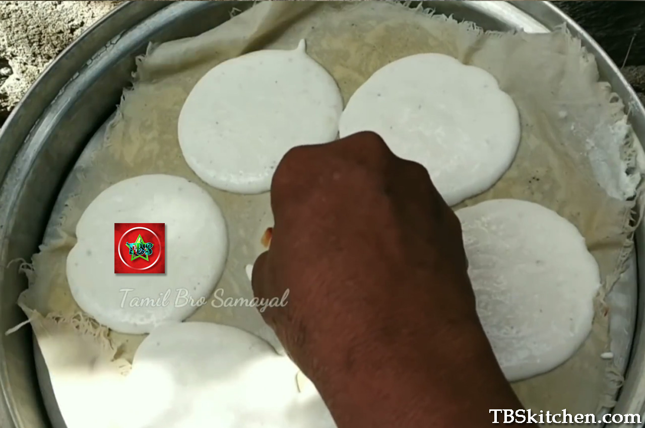 RATION RICE SOFT AND SPONGY IDLI