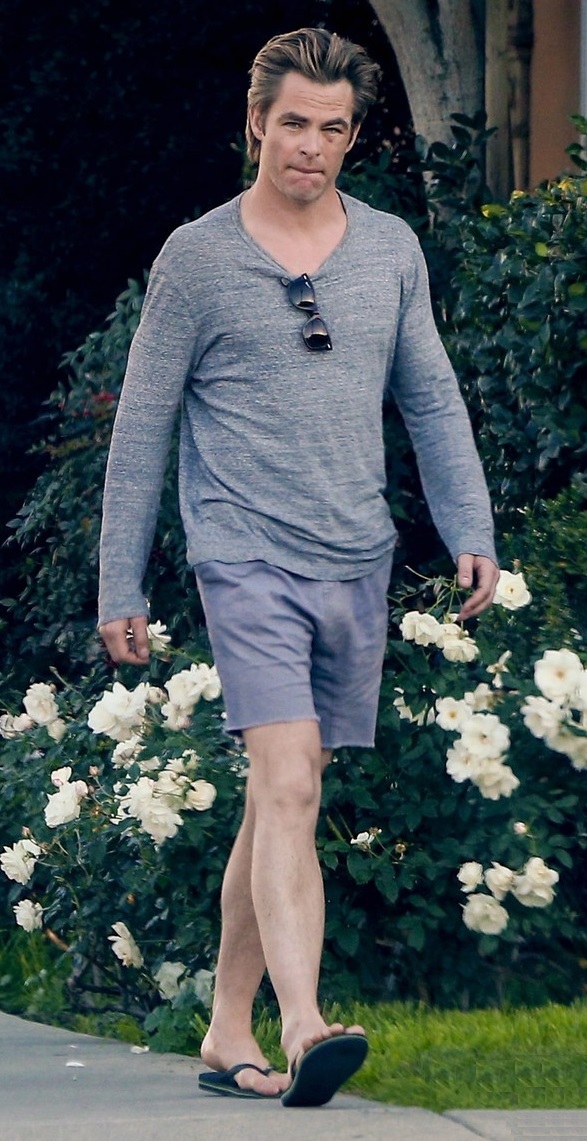 Out & About: Chris Pine in Los Angeles.