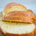 Μια καλή λύση για το μπαγιάτικο ψωμί εκτός από τα μπιφτέκια