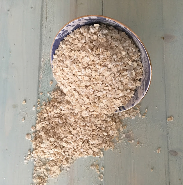 Vegan Mini Oat and Apple breakfast Muffins simply.food