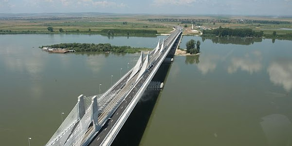 Noul pod Calafat-Vidin aduce speranţă, în sfârşit, pentru România şi Bulgaria
