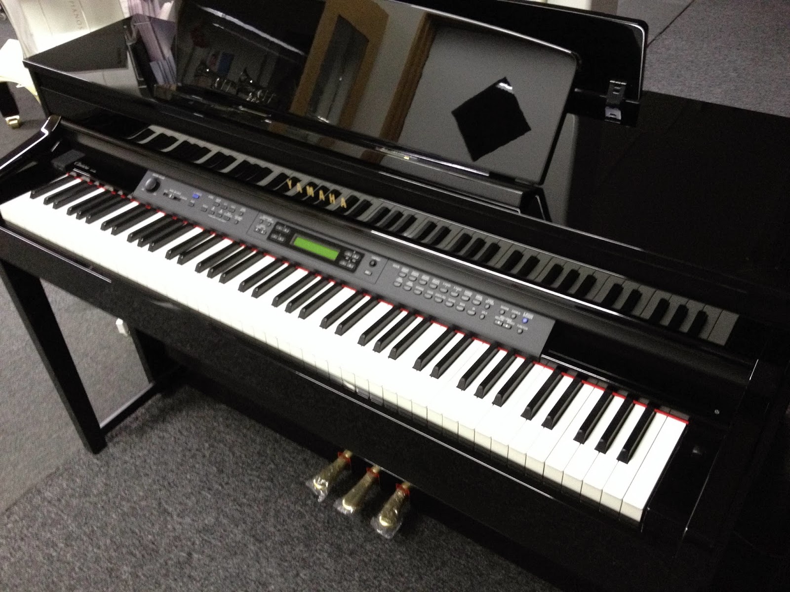 スタッフブログ オススメ 『クラビノーバ』☆