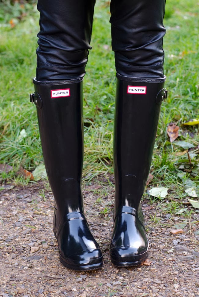 New Outfit Post: Hunter Boots and A/W Traffic People! | The Style Rawr