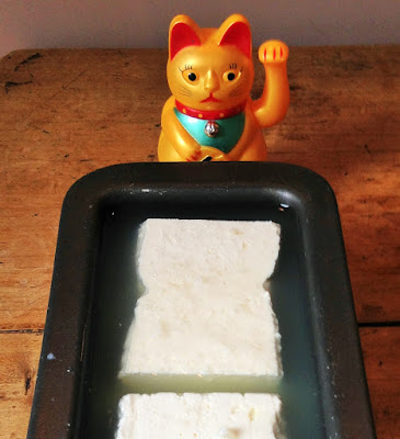 la laiterie de paris, recette feta, faire de la feta, fromage maison, fromage paris, blog fromage, site fromage, blog fromage maison, tour du monde fromage