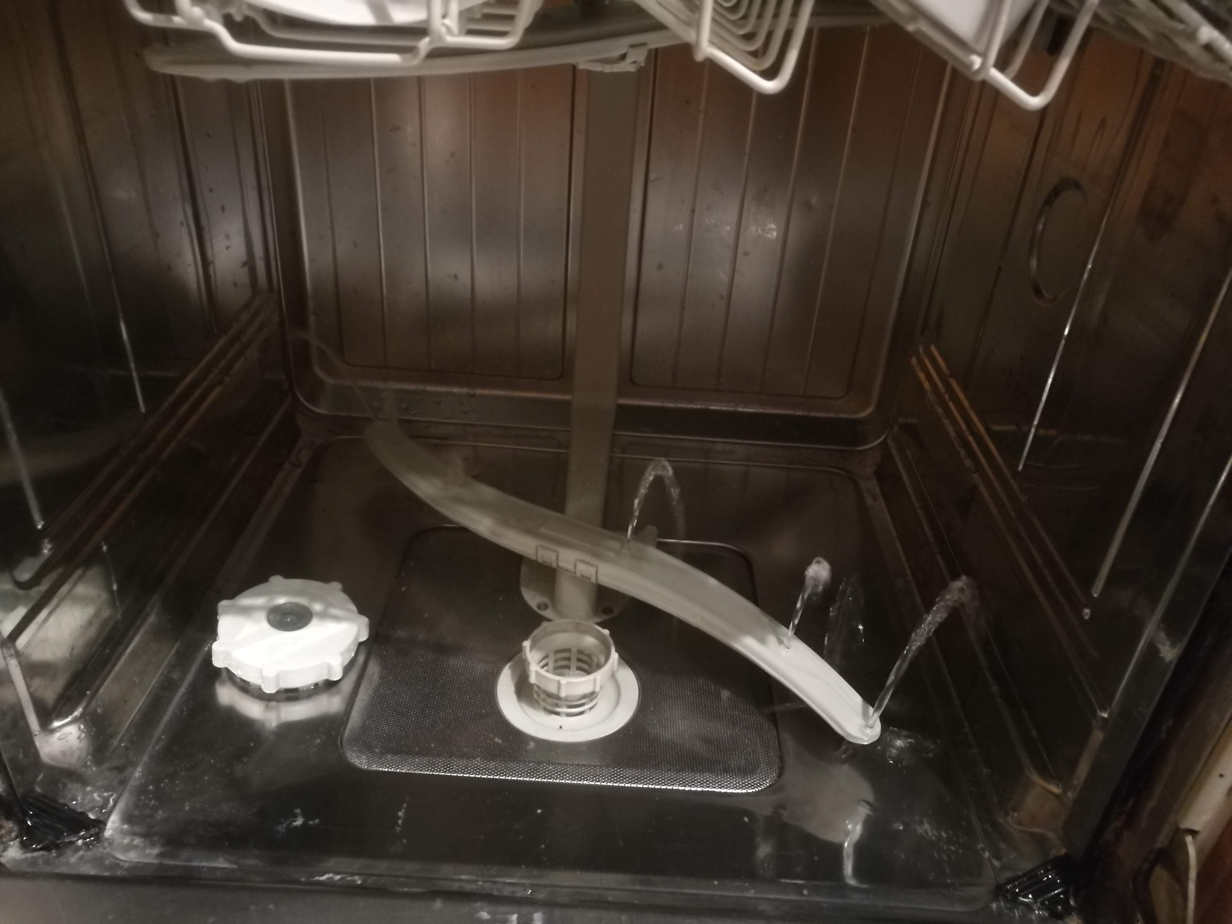 we like it when it is windy Dishwasher debugging it's broken