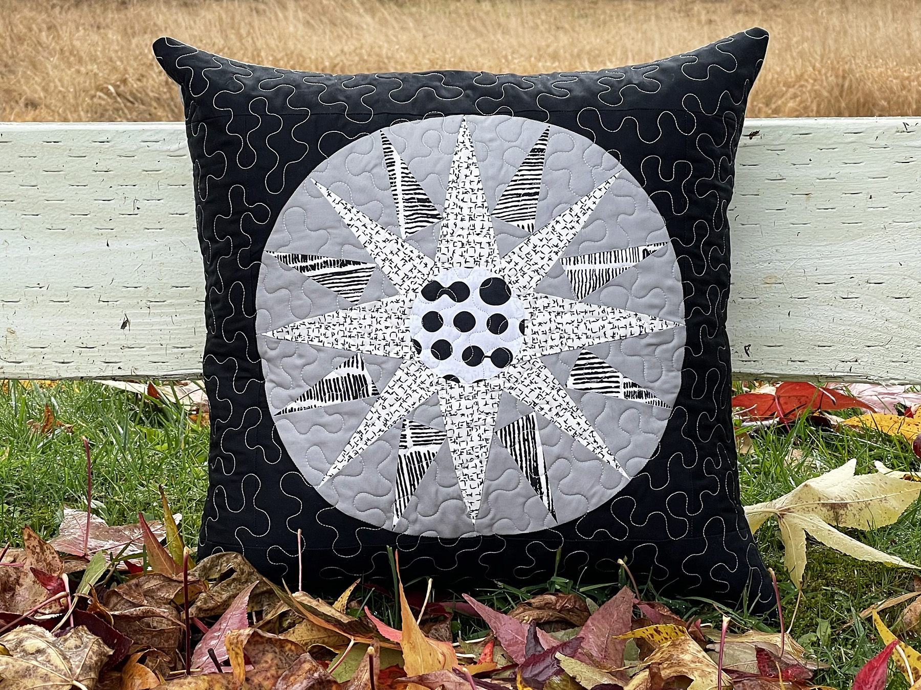 A Bit of Scrap Stuff Sewing, Quilting, and Fabric Fun Mariner's