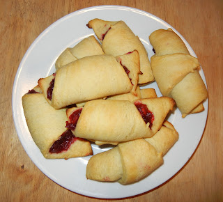 Finished cranberry turnovers
