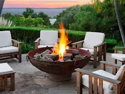 Arte y Arquitectura: Chimeneas de gas para el jardín a modo de hogueras