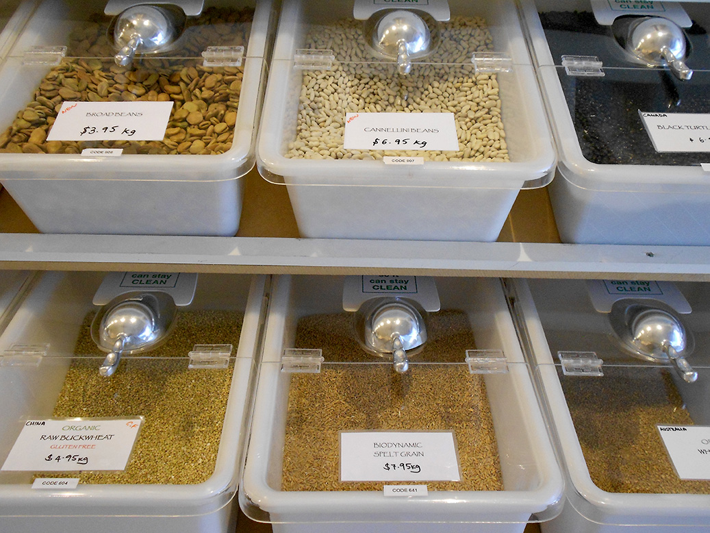 What is a bulk food store? - Zero waste and sustainable living blog