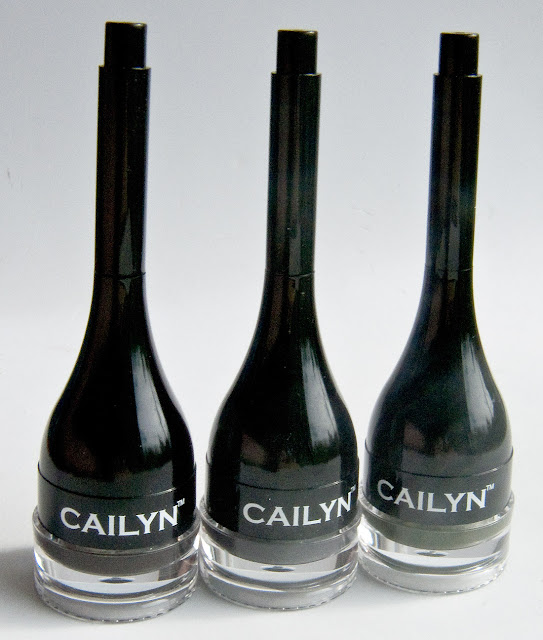 WARPAINT and Unicorns Cailyn Linefix Gel Eyeliner in 01 Black, 08