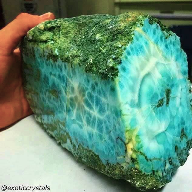 Larimar What is Larimar, Formation, Properties Geology In