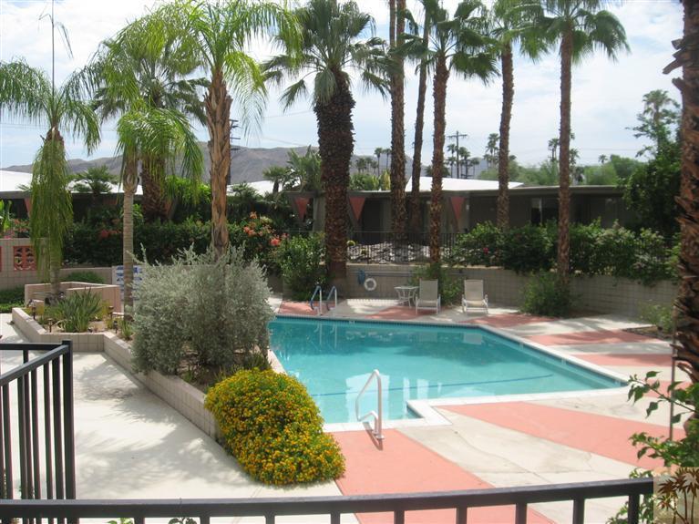 Russell Hill, Palm Springs Area Real Estate Palm Springs Condos For